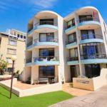 Eastbourne U4 80 Esplanade Golden Beach - Darwin Holiday 0