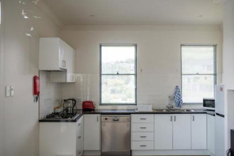 Five Bed Five Bath Five Star View 2 Mins To CBD Wentworth Estate - Darwin Holiday 4