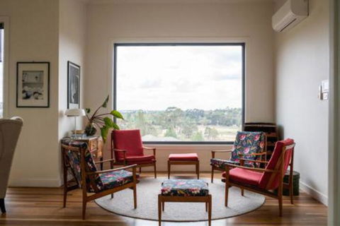 Five Bed Five Bath Five Star View 2 Mins To CBD Wentworth Estate - Darwin Holiday 0