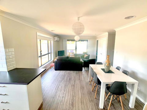 Modern Majestic Everything You Need Private Location - Darwin Holiday 2