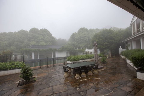 Classic 5 Beds Mt Dandenong Resort - Darwin Holiday 3