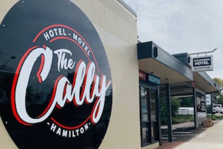 Glenthompson VIC Darwin Holiday