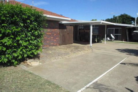 Torquay Beach Holiday House - Darwin Holiday 0