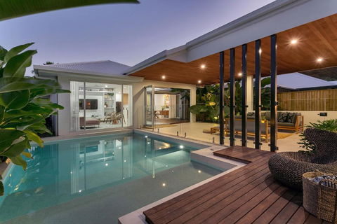 94 Northhouse Beachside Luxury In Palm Cove - Darwin Holiday 5