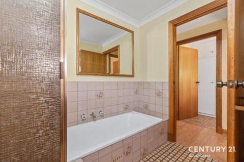 Reef & Vines Port Noarlunga - Darwin Holiday 5