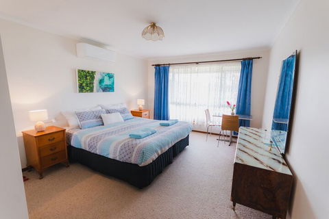 Bruces Waterside Units - Darwin Holiday 5