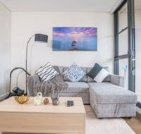 Bright  Modern 2bed 2bath APT With Parking - Darwin Holiday