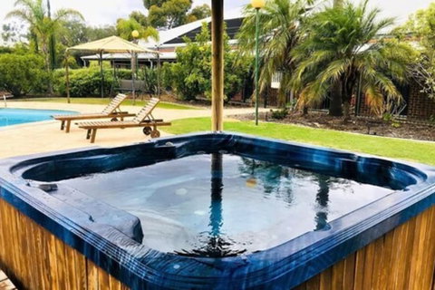 Dunsborough Central Motel - Darwin Holiday 1