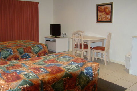 Dunsborough Central Motel - Darwin Holiday 6