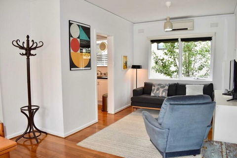 Charming 1BD Apartment In Leafy Green Hawthorn! - Darwin Holiday 3