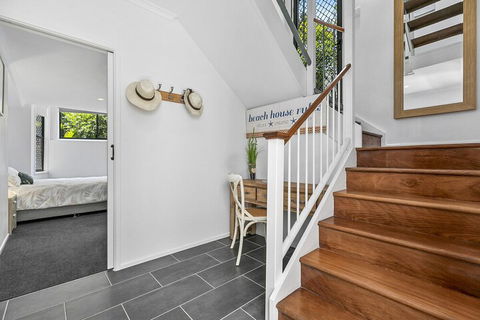 Stunning Beach Front Villa At Castaway Cove - Darwin Holiday 5