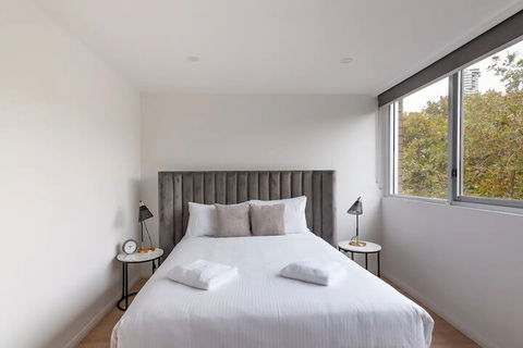 Modern Stylish Penthouse - Darwin Holiday 6