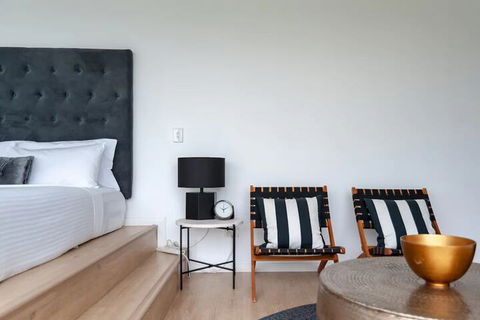 Modern Stylish Penthouse - Darwin Holiday 5