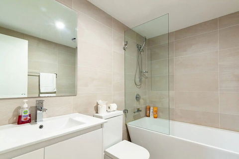 Modern Stylish Penthouse - Darwin Holiday 7