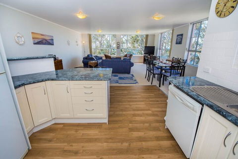 Thurlow Ave 13/2 Westpoint - Nelson Bay - Darwin Holiday 5