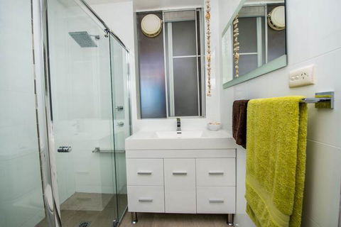 Thurlow Ave 13/2 Westpoint - Nelson Bay - Darwin Holiday 6