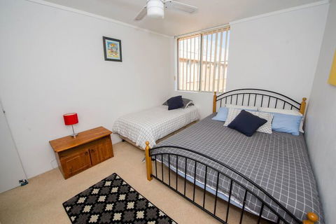 Thurlow Ave 13/2 Westpoint - Nelson Bay - Darwin Holiday 4