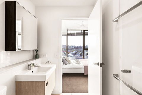 Laguna Apartment - Darwin Holiday 6