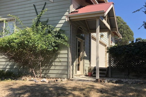 Alpine Stag Lodge Unit 1 - Darwin Holiday 1