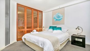 The Apartment Service AX405 - Darwin Holiday 3