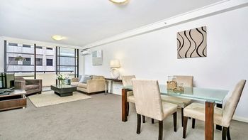 The Apartment Service AX405 - Darwin Holiday 1