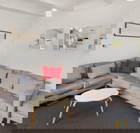 Ski View 4 - Darwin Holiday