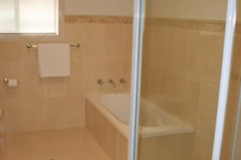 Breakaway Apartments - Darwin Holiday 7