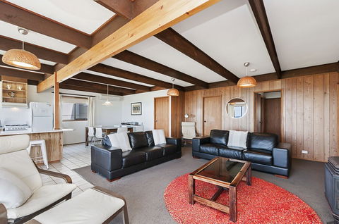 Swimmers Rest - Darwin Holiday 1