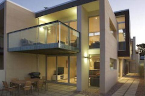 Alouarn Apartment 1 - Darwin Holiday 0