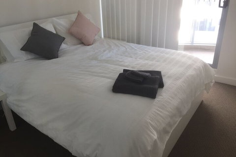 Atmosphere - Darwin Holiday 6