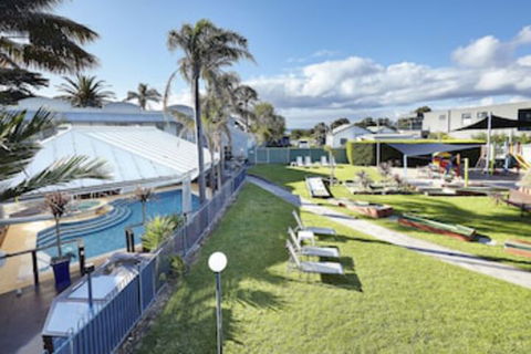 Whitecliffs Beach Resort - Darwin Holiday 0