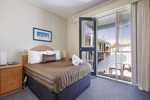 Whitecliffs Beach Resort - Darwin Holiday 7