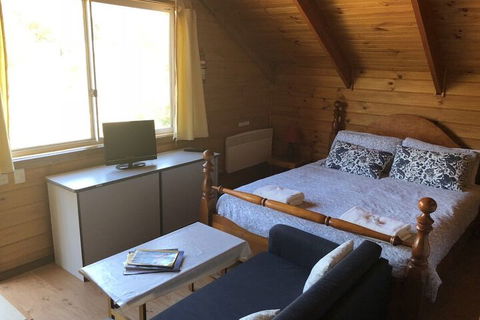 Alpine Stag Lodge Unit 2 - Darwin Holiday 2