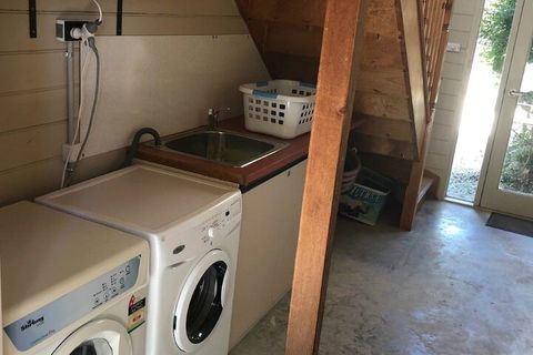 Alpine Stag Lodge Unit 2 - Darwin Holiday 3