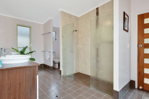 Waterfront Haven At Maroochydore - Darwin Holiday 5