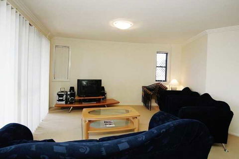 Millenium 101 - Darwin Holiday 4