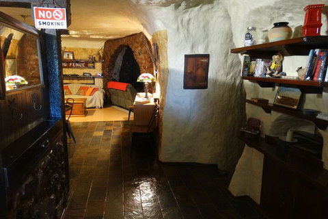 Di's Dugouts - Darwin Holiday 2