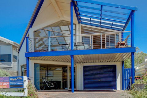 Wavecrest - Darwin Holiday 1