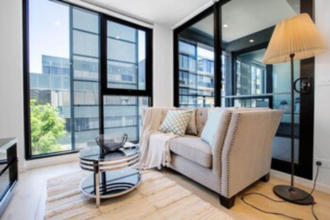 Stunning Bright Apartment At Hawthron/Glenferrie Station - Darwin Holiday 0