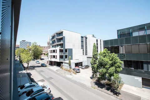 Stunning Bright Apartment At Hawthron/Glenferrie Station - Darwin Holiday 1