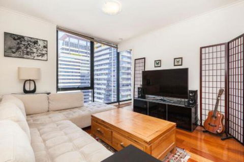 Piper Beyond A Room - Darwin Holiday 4