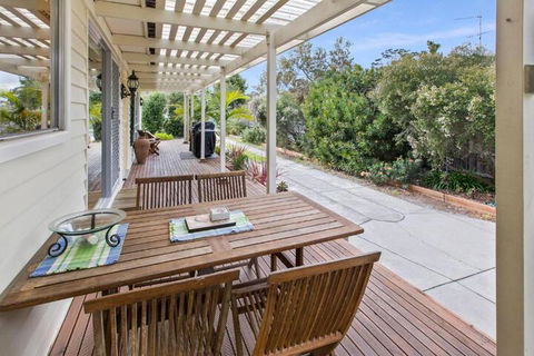 Sama Sama Walking Distance To Town & Water - Darwin Holiday 6