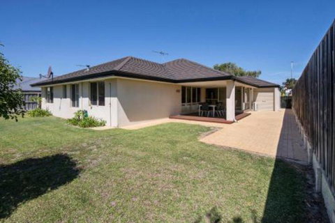 Macs Manor - Darwin Holiday 5