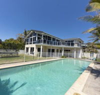 Beachfront Escape - Darwin Holiday