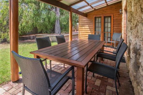 Annies Retreat - Darwin Holiday 3