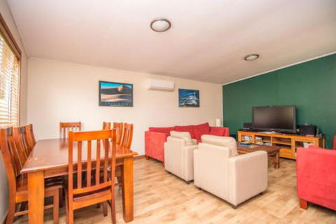 The Gee Beach House - Darwin Holiday 5
