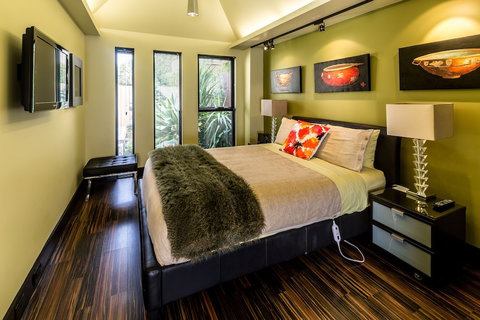 Corinda Contemporary - Darwin Holiday 2