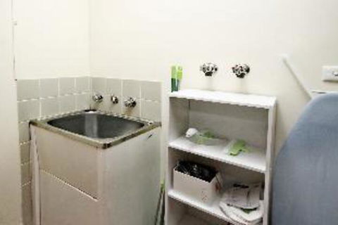 3 Bedroom House At Garuwa Street - Darwin Holiday 1