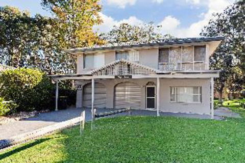 3 Bedroom House Bay Serene 15 Mistral Close - Darwin Holiday 1