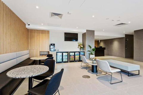 Quest Perth Ascot - Darwin Holiday 5